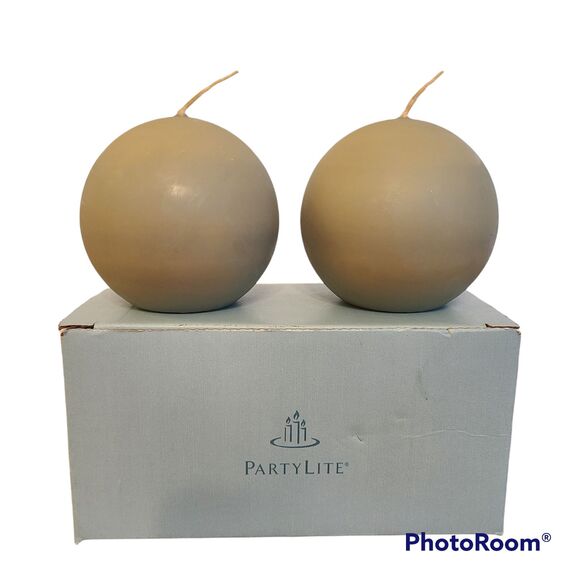 PartyLite Ball Candles 3" Ginger Apple Scent Round Ball Two In Original Box - Picture 1 of 10